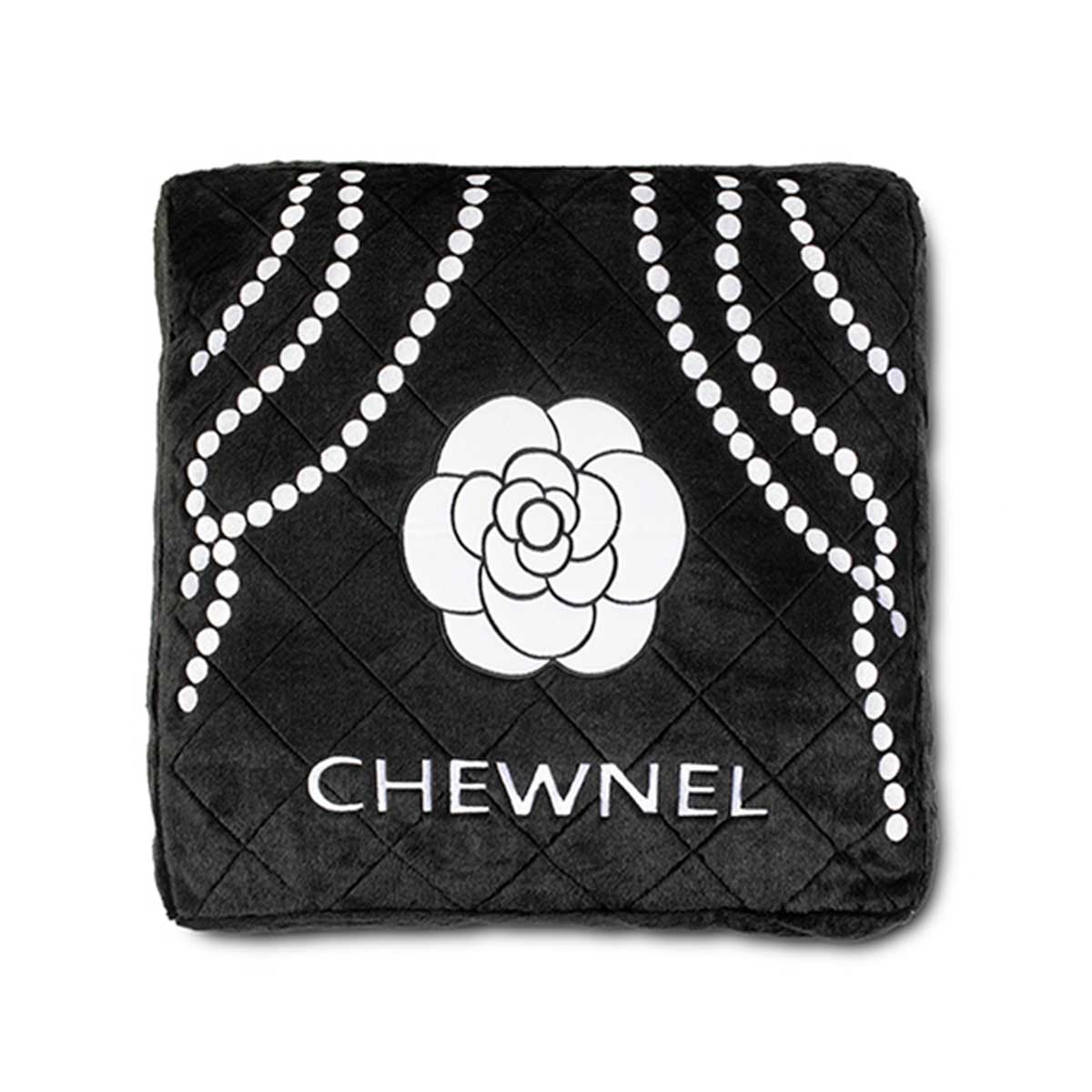 Chewnel Noir Pet Bed | Pawlicious & Company