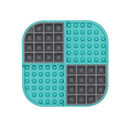 LickiMat® Slomo | Pawlicious & Company