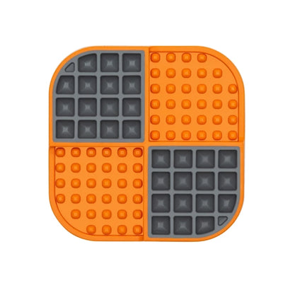 LickiMat® Slomo | Pawlicious & Company