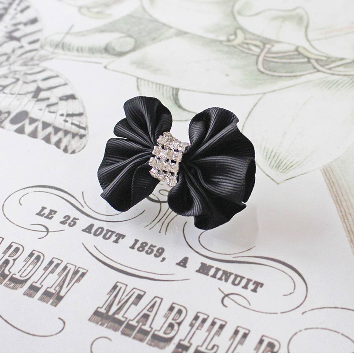 The Muse Dog Hair Clip with Rhinestones in Black | Pawlicious & Company
