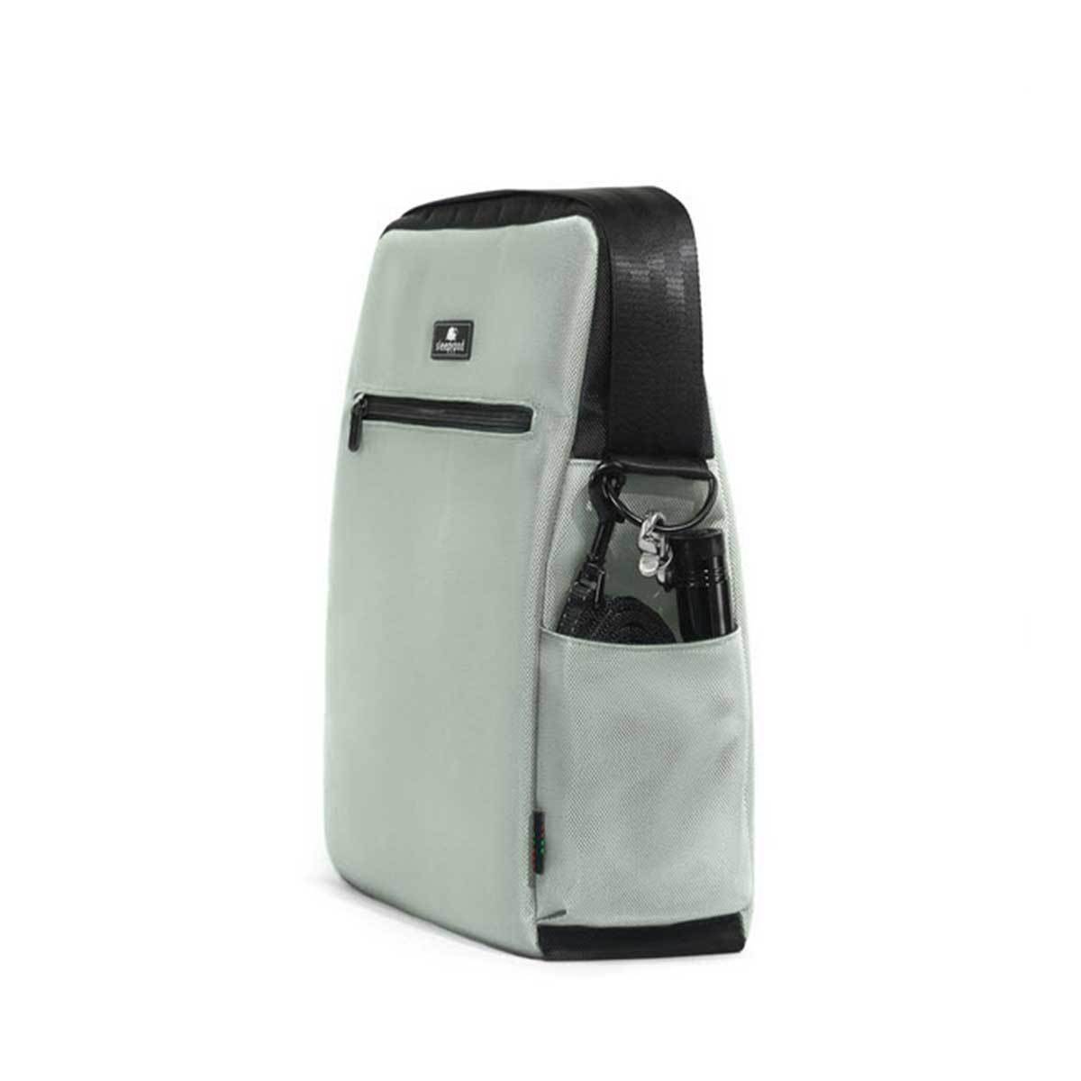 Sleepypod Go Bag in Silver | Pawlicious & Company